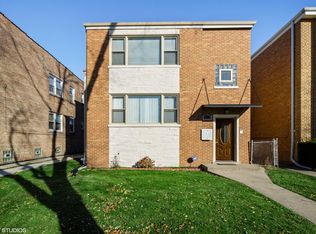 4852 Mulford St, Skokie, IL 60077