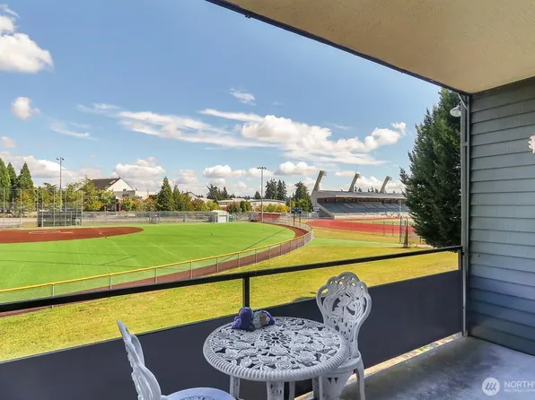 7924 212th Street SW #211, Edmonds, WA 98026