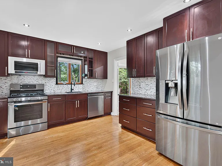 3615 Devilwood Ct — Photo 15