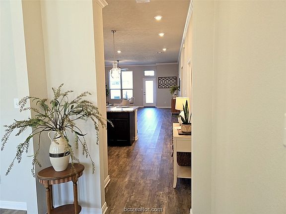 4th image of 5131 Maroon Creek Dr