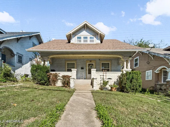 1308 W High St, Jefferson City, MO 65109