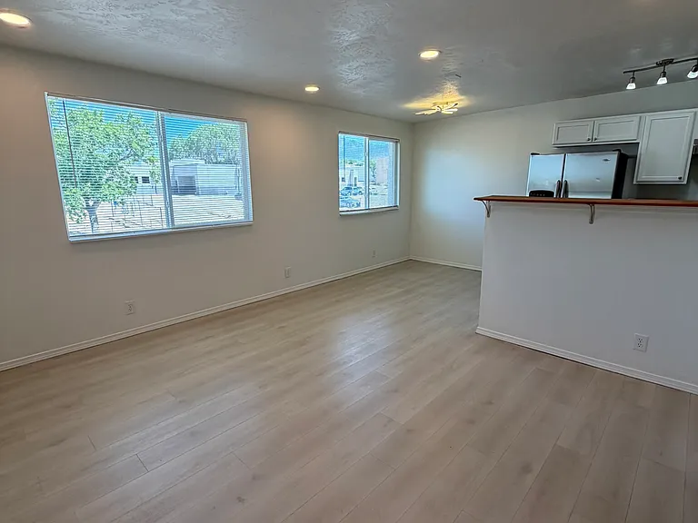10624 Towner Ave NE #C — Photo 4