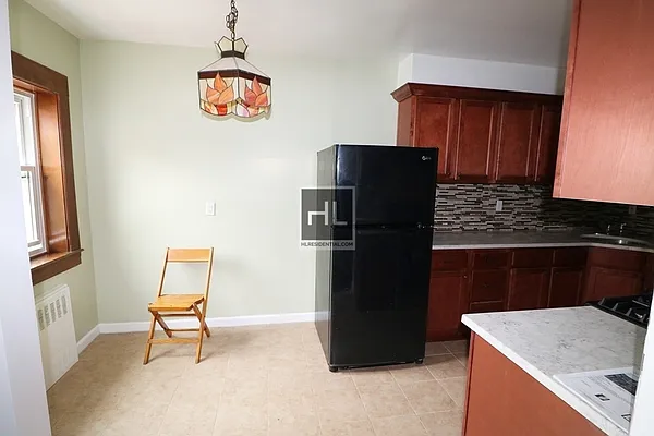 Rented by Highline Residential | media 8