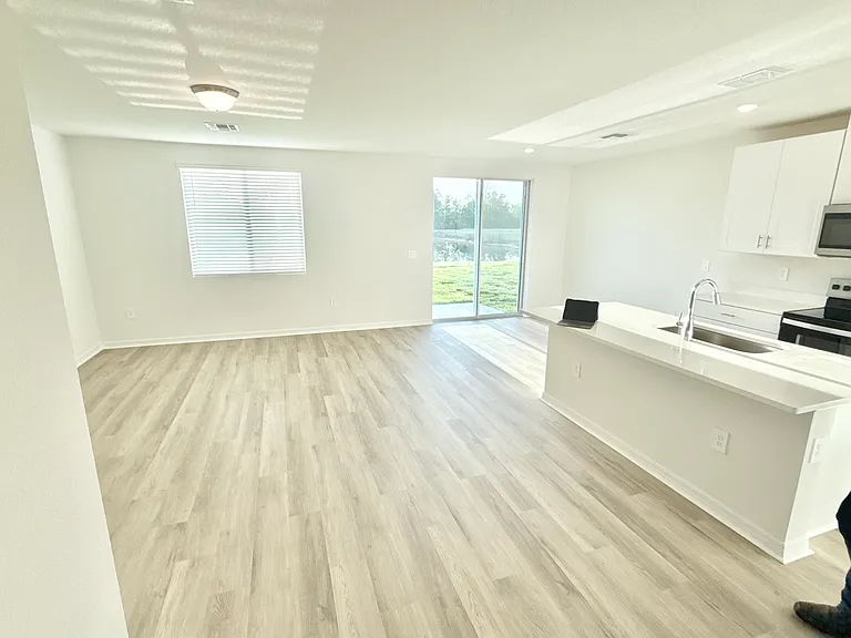 1772 Forest Run Ln — Photo 2