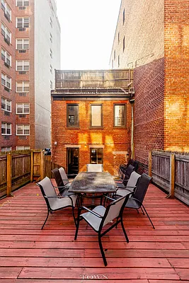 Rented by Town Residential | media 5