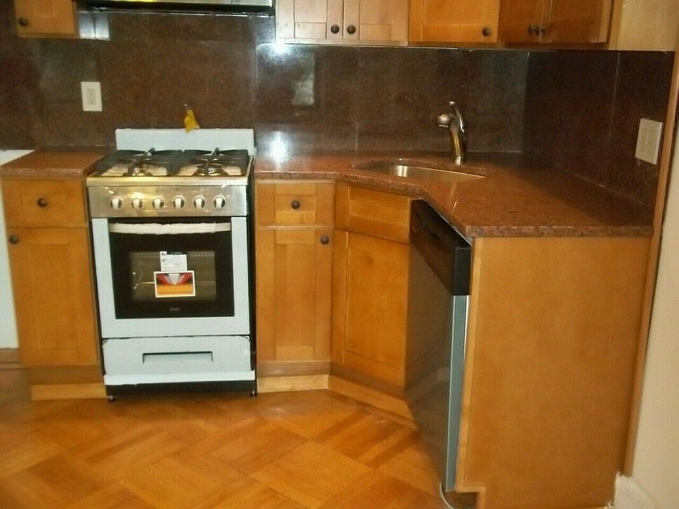 1st image of 171 Congress St APT 3R
