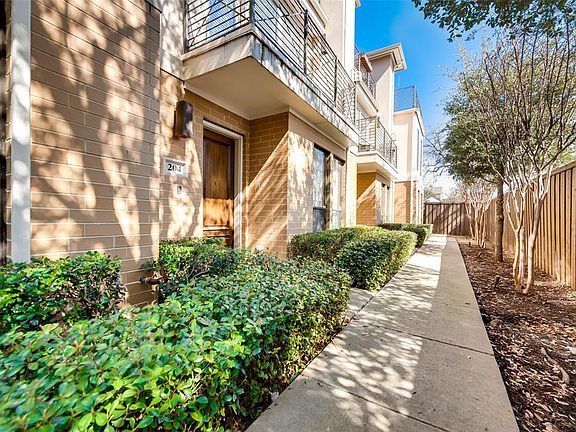2nd image of 2606 Shelby Ave APT 204
