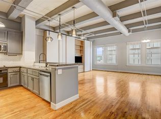 1120 Texas St APT 9C, Houston, TX 77002