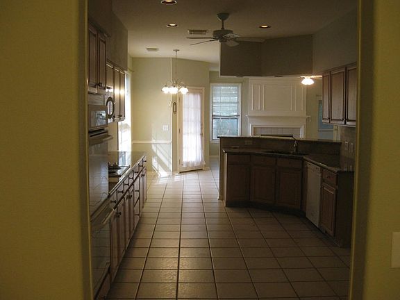 4th image of 13511 Voelcker Ranch Dr