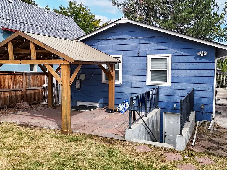 1381 Osceola St — Photo 39