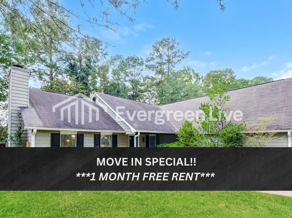 8923 Gardener Dr, Jonesboro, GA 30238