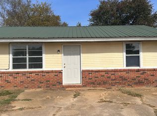 Lakefront Rentals ~ Duplexes, Tupelo, MS 38801