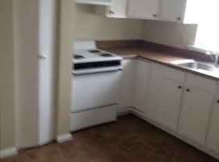 554 S Main St APT 2, Fall River, MA 02721