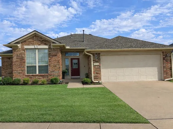 16416 Okalee Ln, Edmond, OK 73013