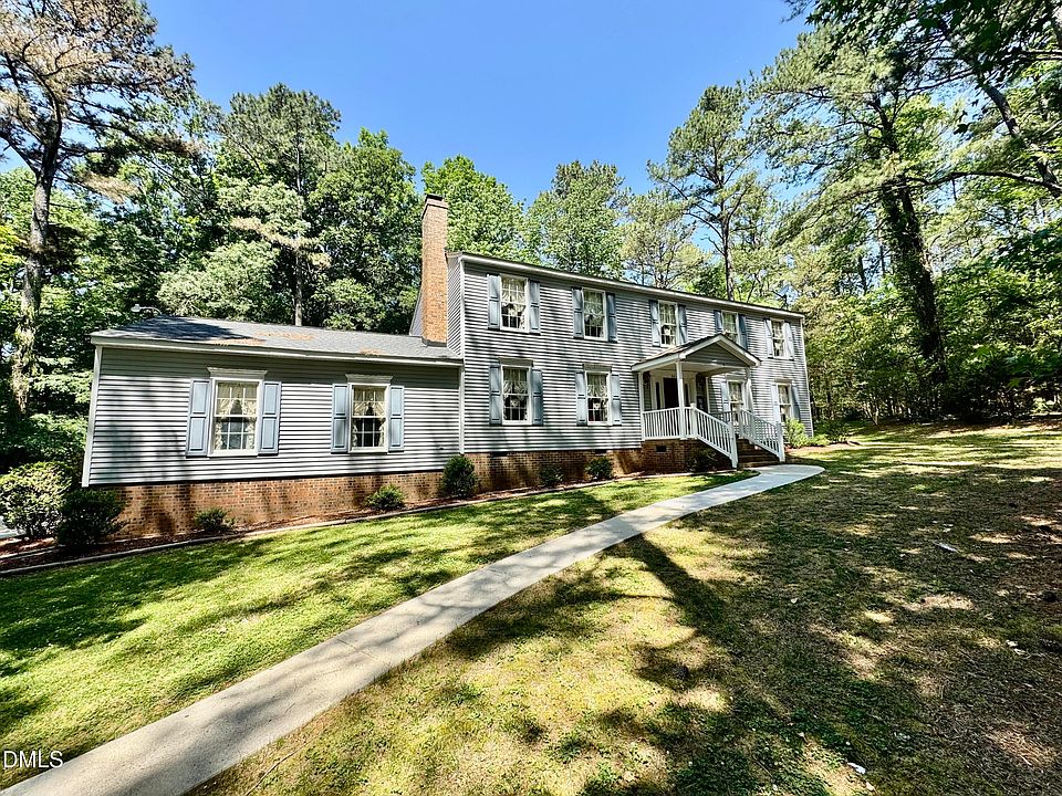 1st image of 84 Wintergreen Rd