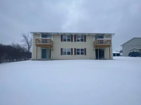 380 Oxford Ct APT 2, Holland, MI 49423