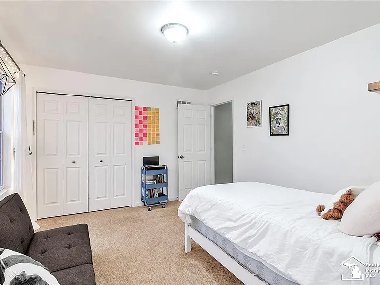 8422 Walnut Hl — Photo 23