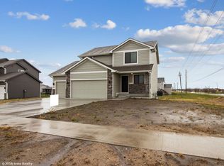 715 NW 31st St, Ankeny, IA 50023