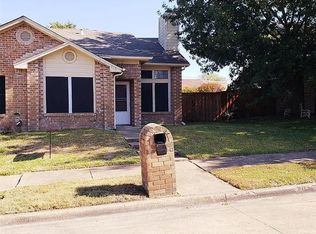 915 Binbrook Dr, Mesquite, TX 75149