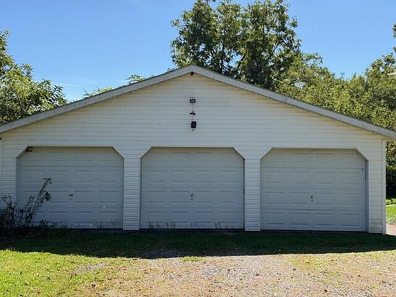 4th image of 1066 Mehrten Rd
