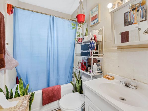 wichita-kansas-77356117 picture