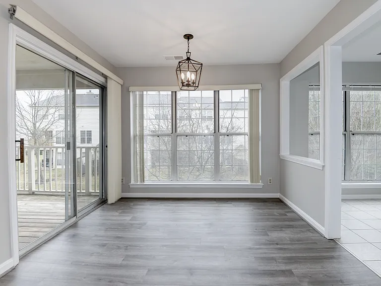 11205 Rienzi Pl #202 — Photo 5