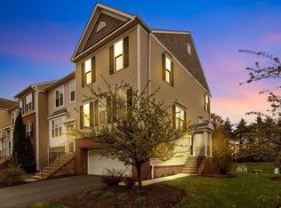 6165 Cenpac Ave, Columbus, OH 43213