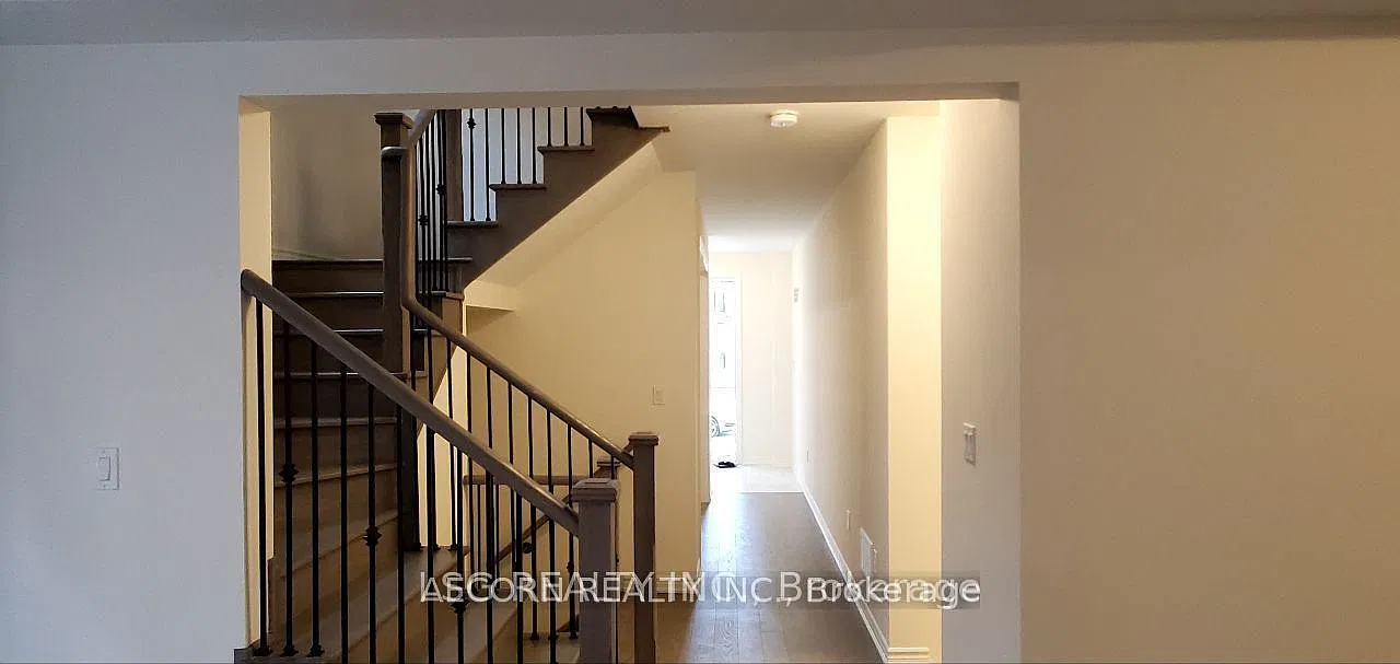 4 bed, $3,360 — Photo 3