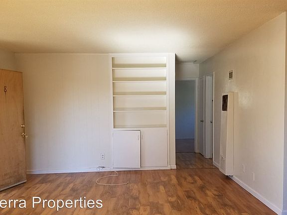 3rd image of 4627 33rd St APT 8