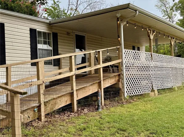 2488 Lavista Rd, Sulphur, OK 73086