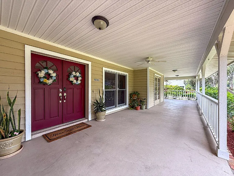 1055 Riverside Ridge Rd — Photo 14