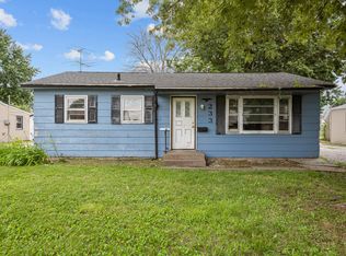 233 4th St E, Milan, IL 61264