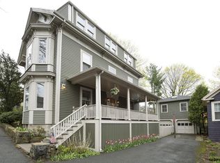 15 Cowell St, Marblehead, MA 01945