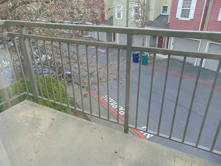 1800 NE 40th St #F6 — Photo 17