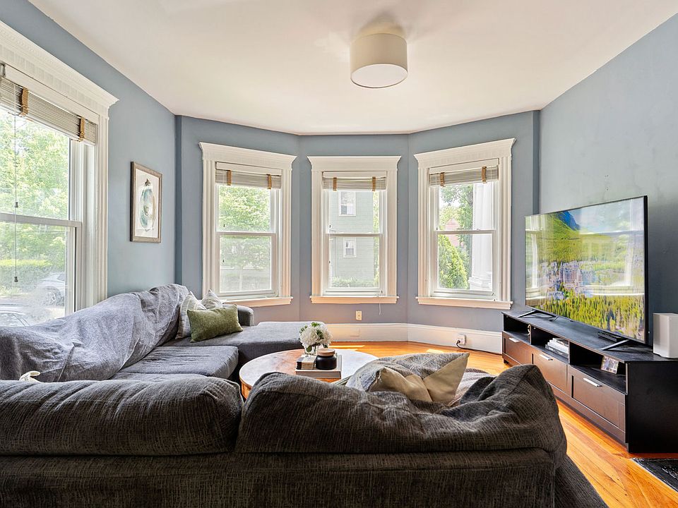 1st image of 39 Mellen St #A