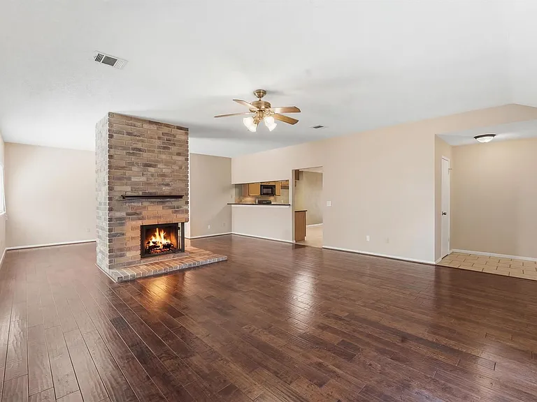 17219 Kettle Creek Dr — Photo 6