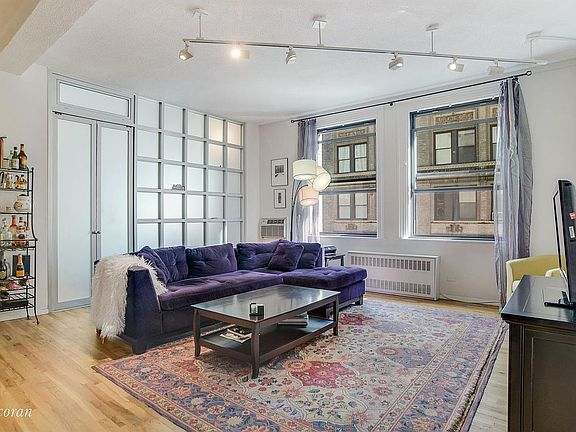 2nd image of 261 Broadway APT 7C