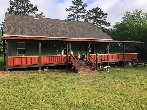 1125 Lincoln St, Tignall, GA 30668