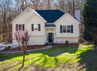 232 Hawkins Farm Cir, Ball Ground, GA 30107