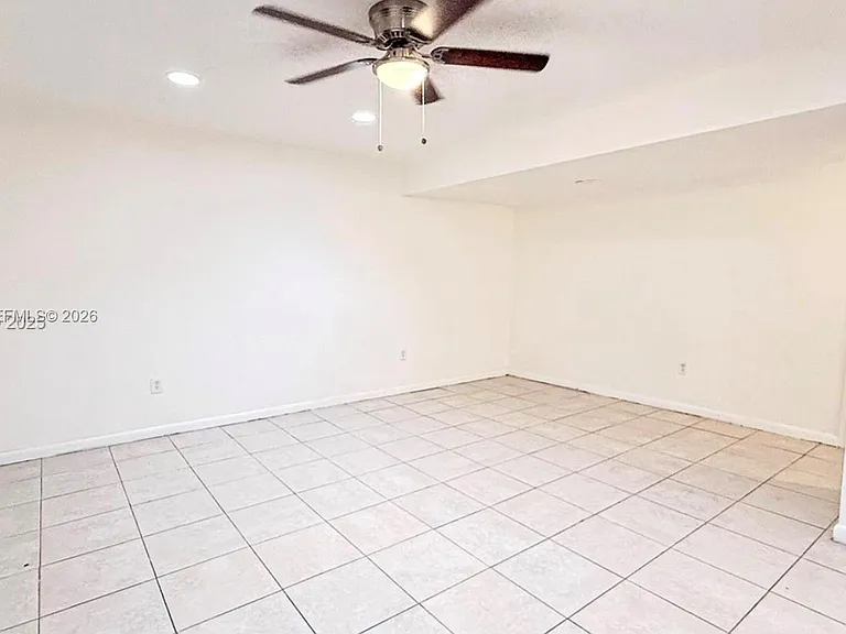 5100 SW 41st St #115 — Photo 2
