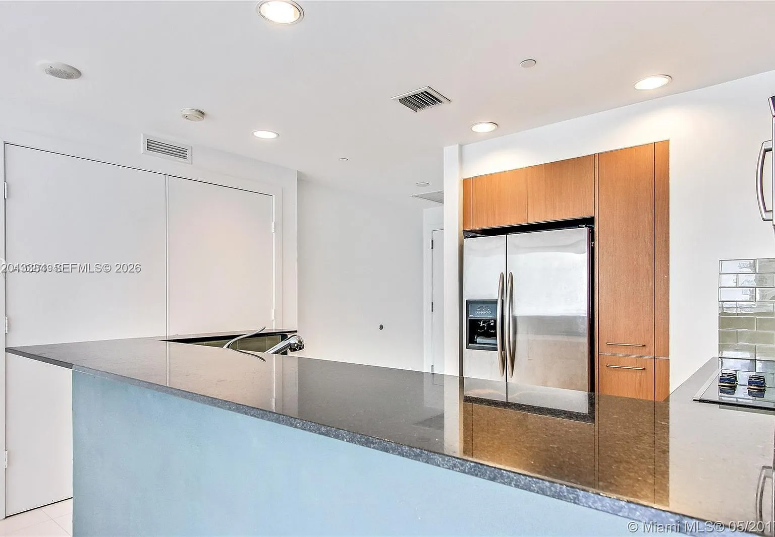 1060 Brickell Condo — Photo 3