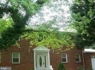 9307 Crossbow Rd, Fort Washington, MD 20744