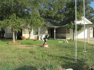 560 Morgans Point Rd, Morgans Pt Resort, TX 76513