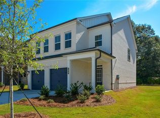 104 Green Love Ln, Grayson, GA 30017