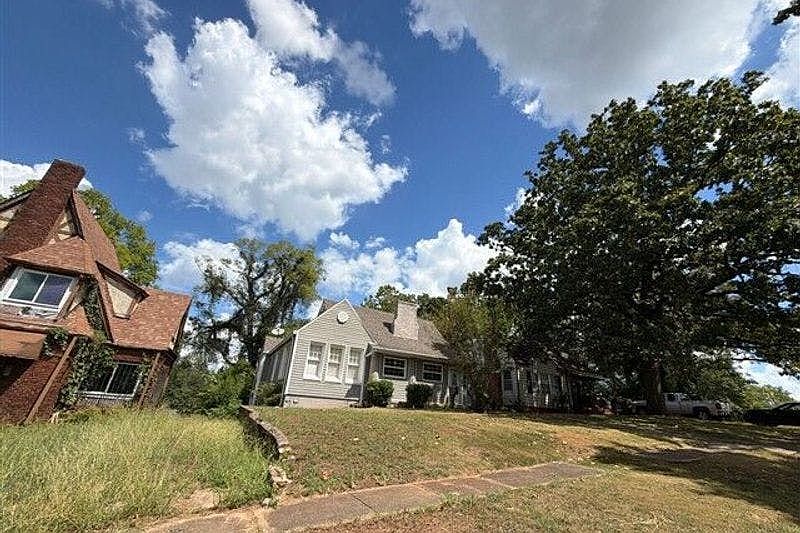 2nd image of 1318 45th St