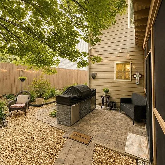 1325 Little Hampton Dr — Photo 26