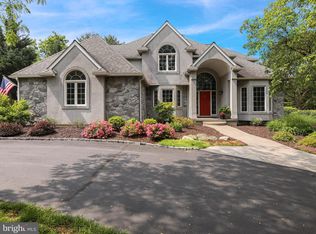 330 Carter Moir Dr, Lancaster, PA 17601