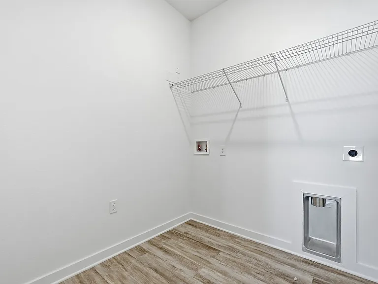 213 Huckleberry St — Photo 28
