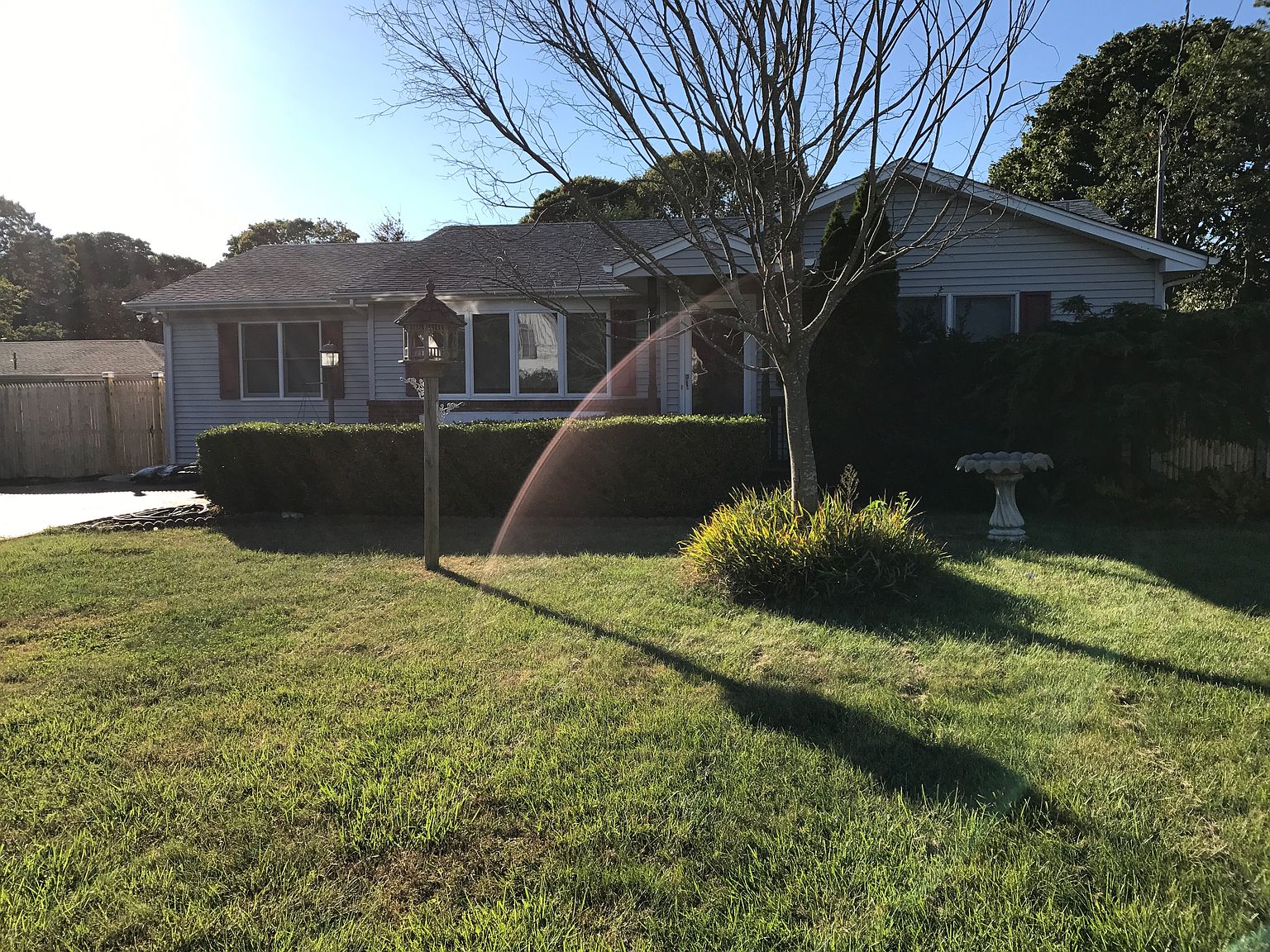 30 Lake Ave, Center Moriches, NY 11934 Zillow