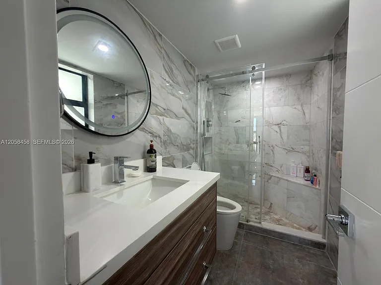 1800 Collins Ave #3H — Photo 18